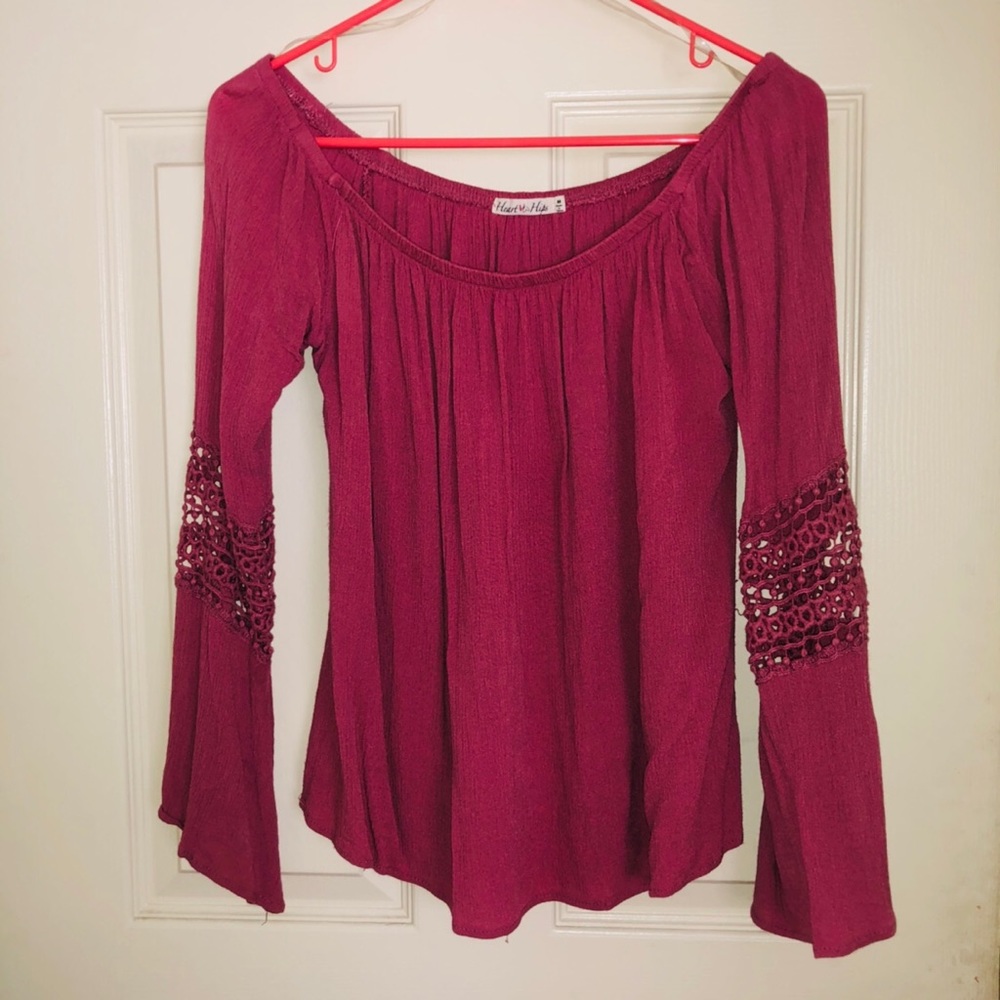 Off the shoulder top (NEW)